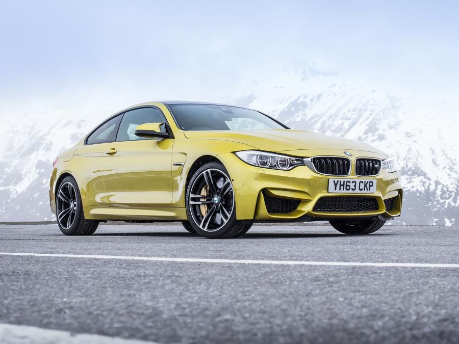  BMW M4 Coupe 2014 года  (UK) (фото 10 из 32)